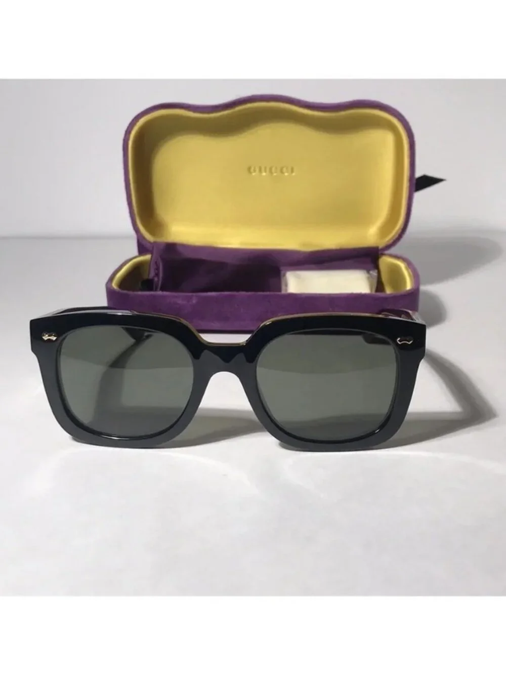 New Authentic Gucci GG0912S 001 Black Square Sunglasses with Case